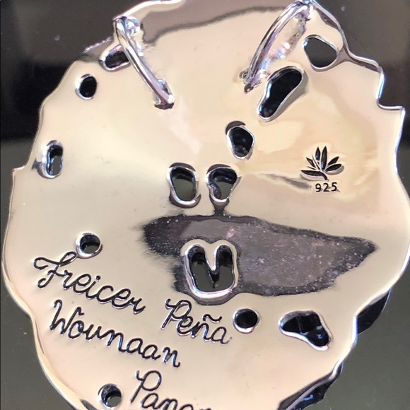 Silver Collection - Blue butterfly w/star flower - Picture 4 of 6